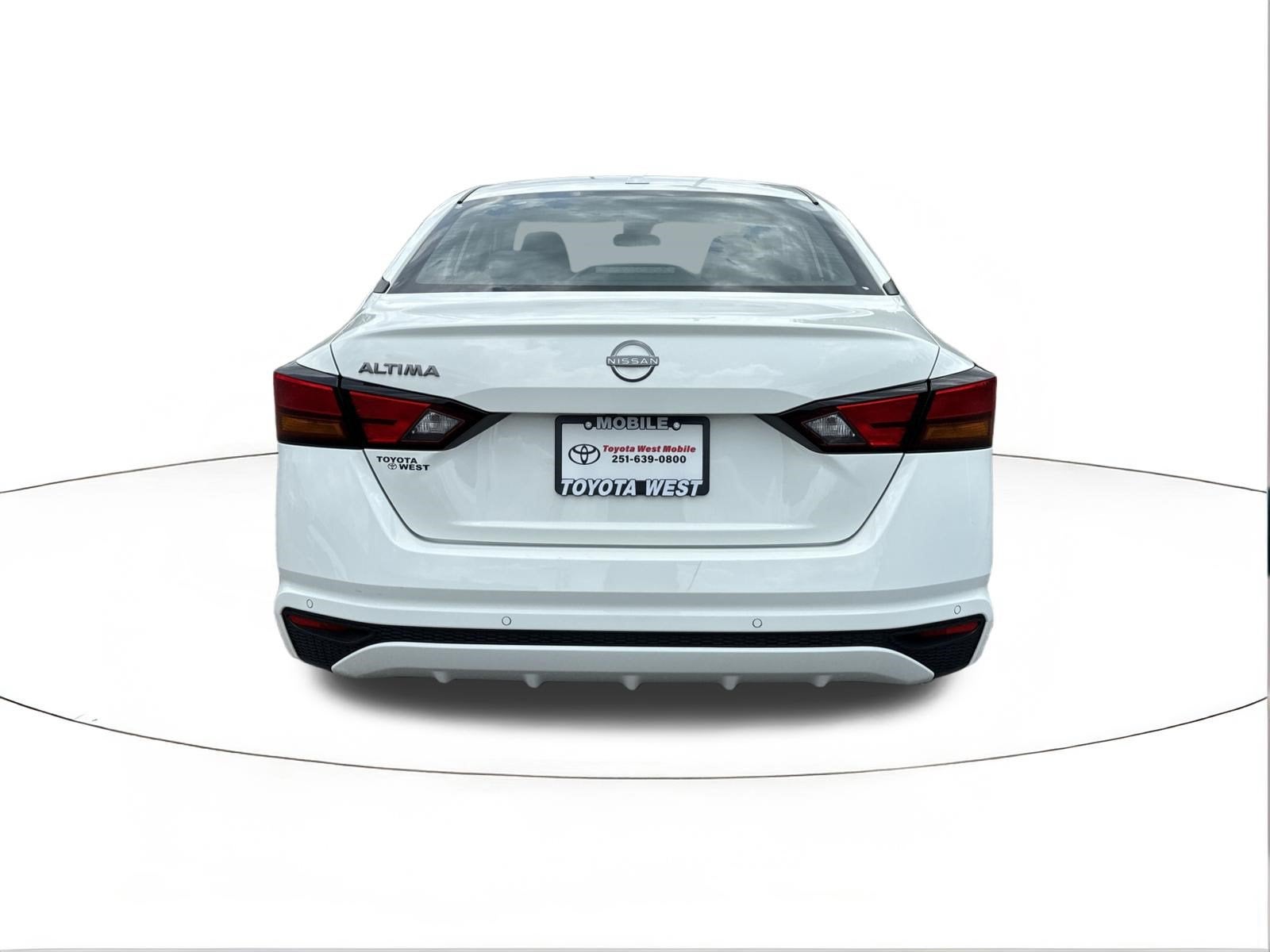 2025 Nissan Altima SV