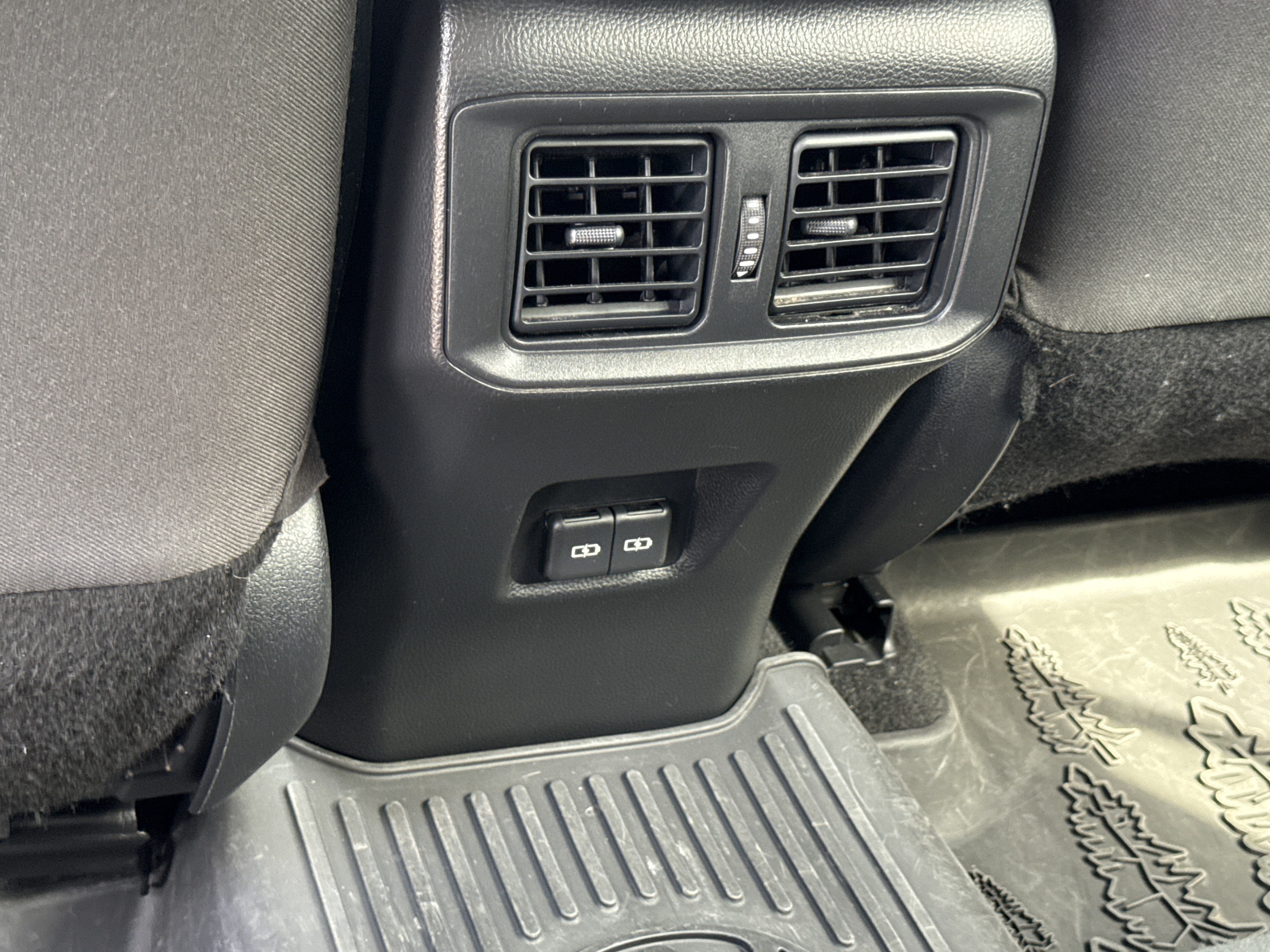 2023 Toyota RAV4 Hybrid Woodland
