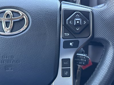 2022 Toyota Tacoma 2WD SR5