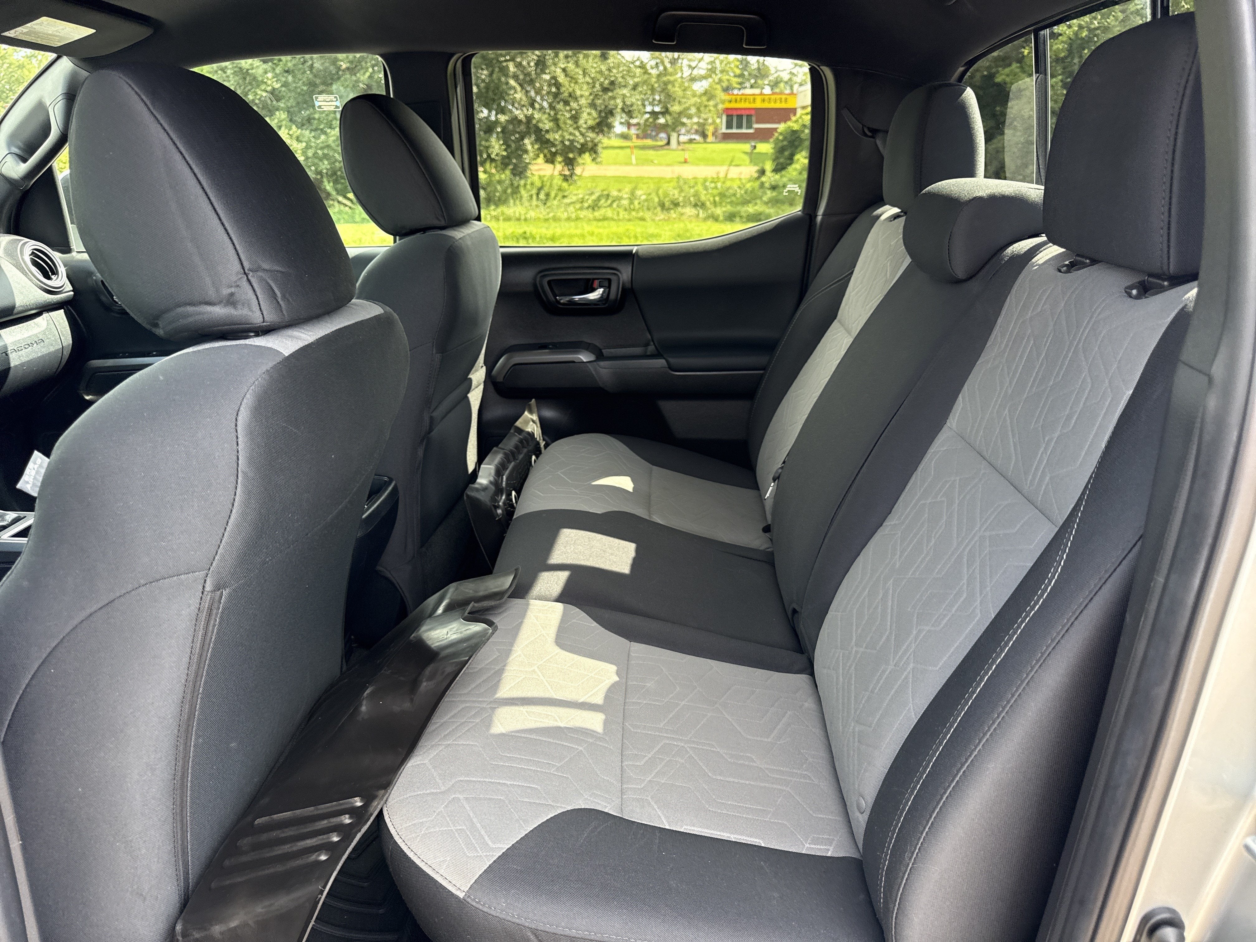 2022 Toyota Tacoma 2WD TRD Sport