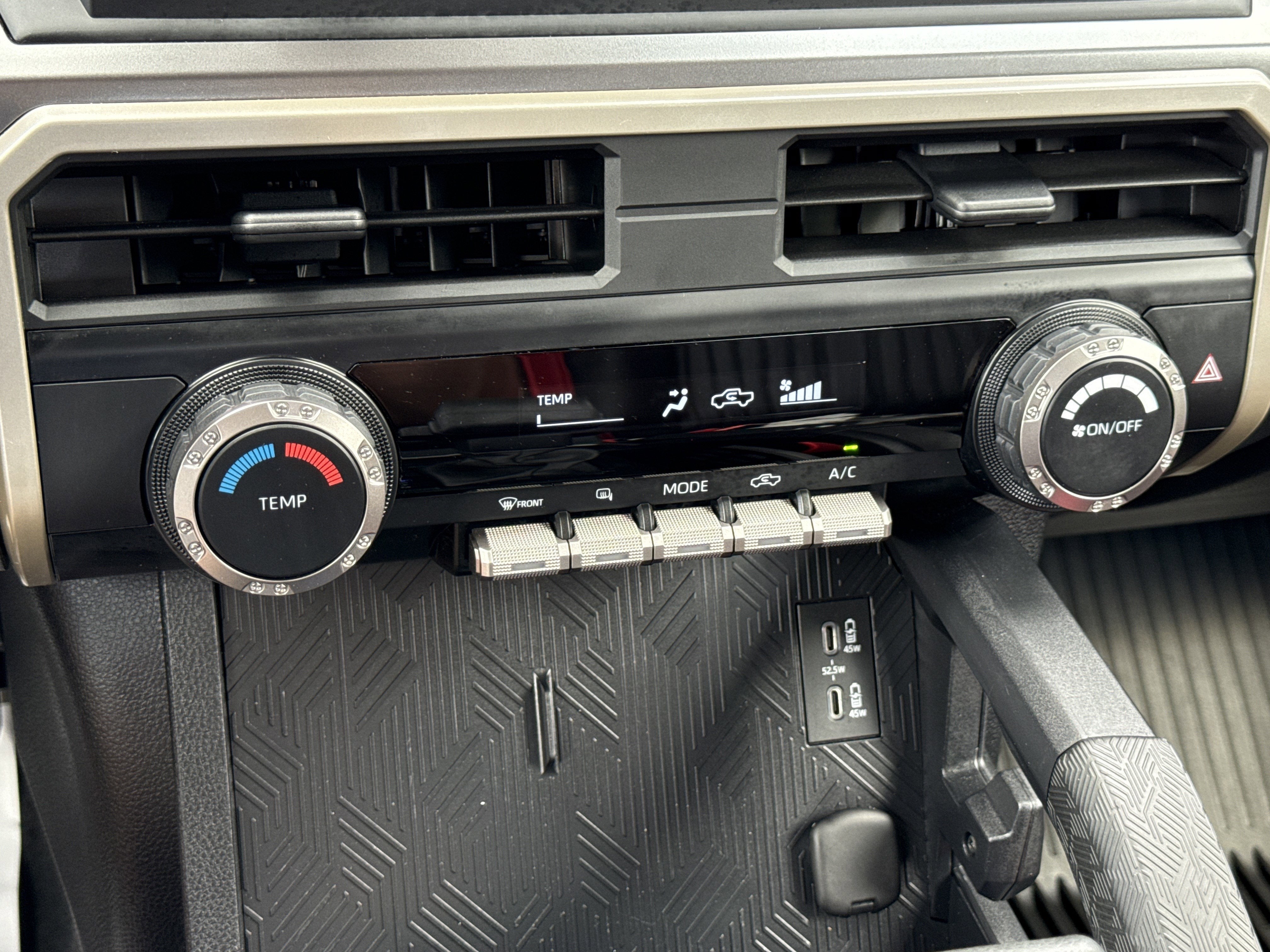 2025 Toyota Tacoma 4WD SR5