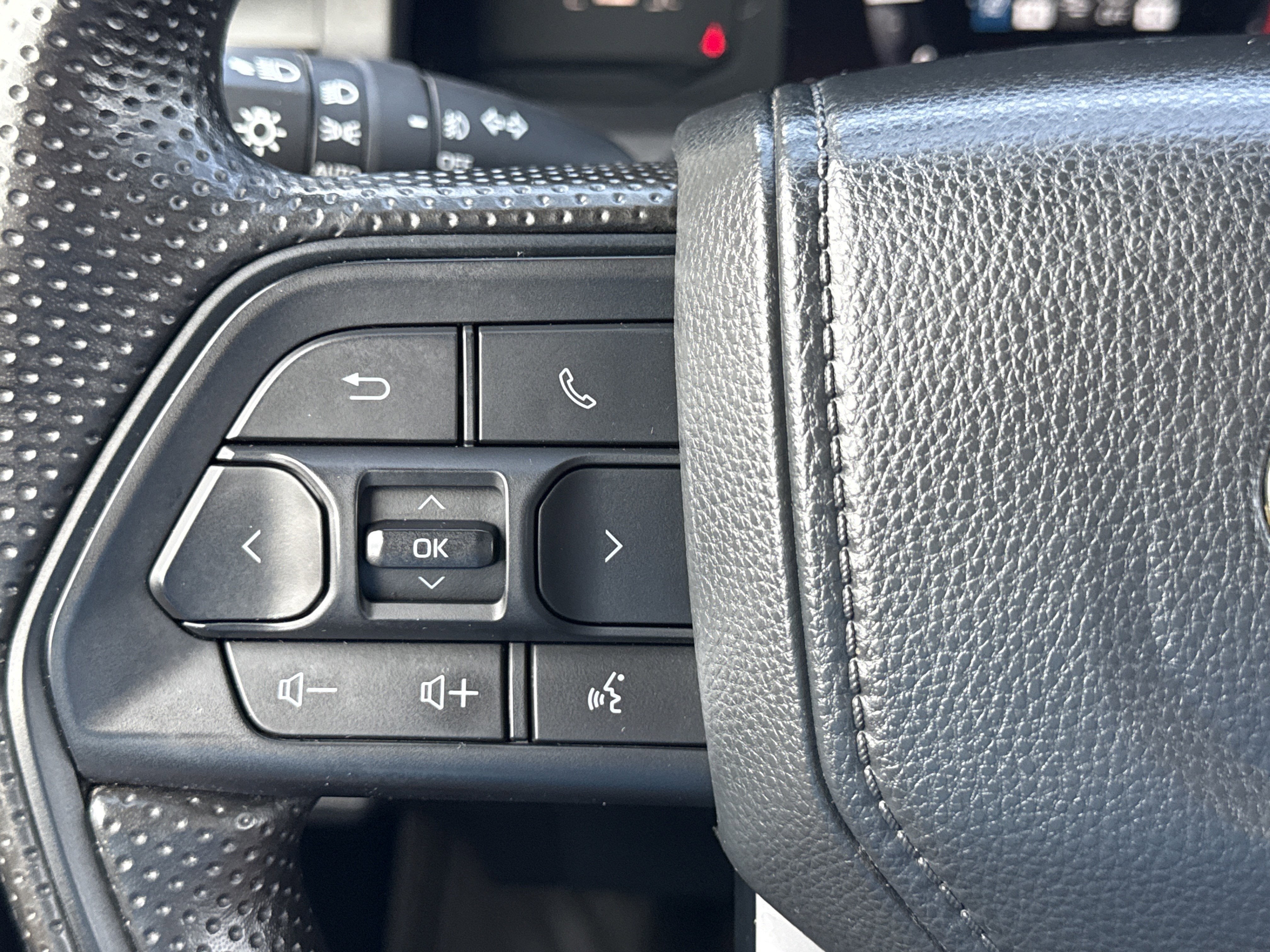 2024 Toyota Tacoma 2WD SR5