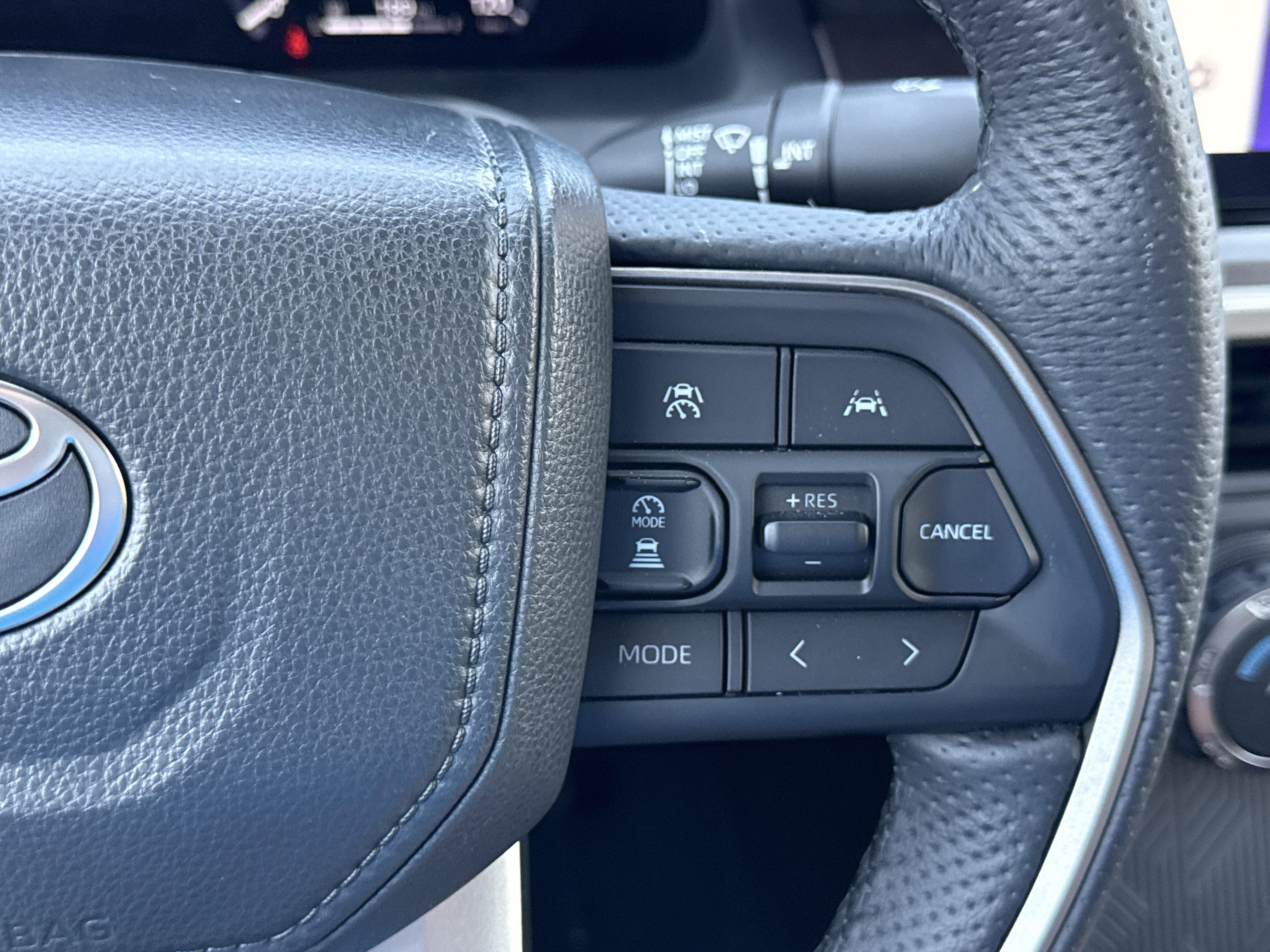 2025 Toyota Tacoma 4WD TRD Off Road Hybrid