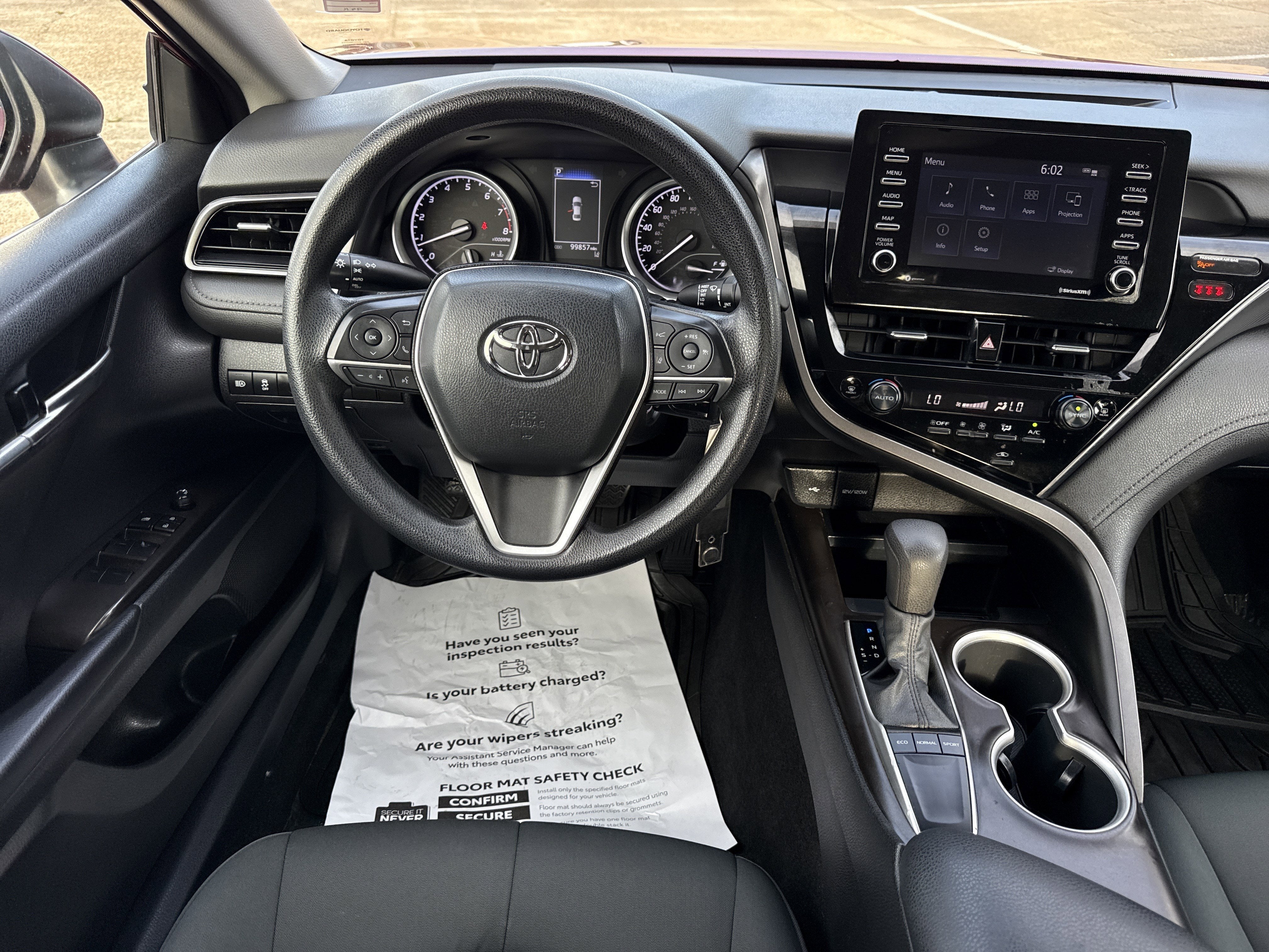 2022 Toyota Camry LE