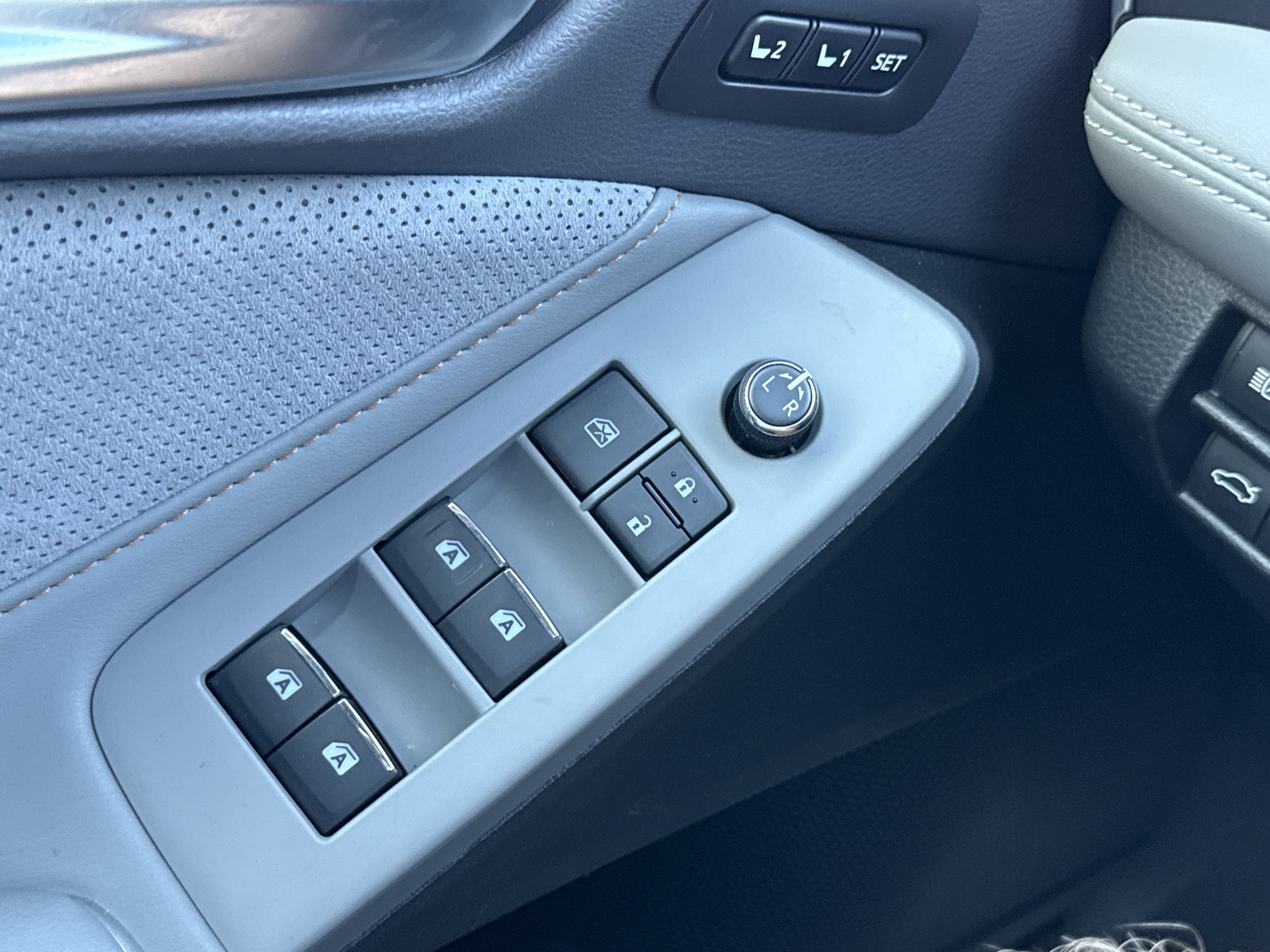 2020 Toyota Avalon Touring
