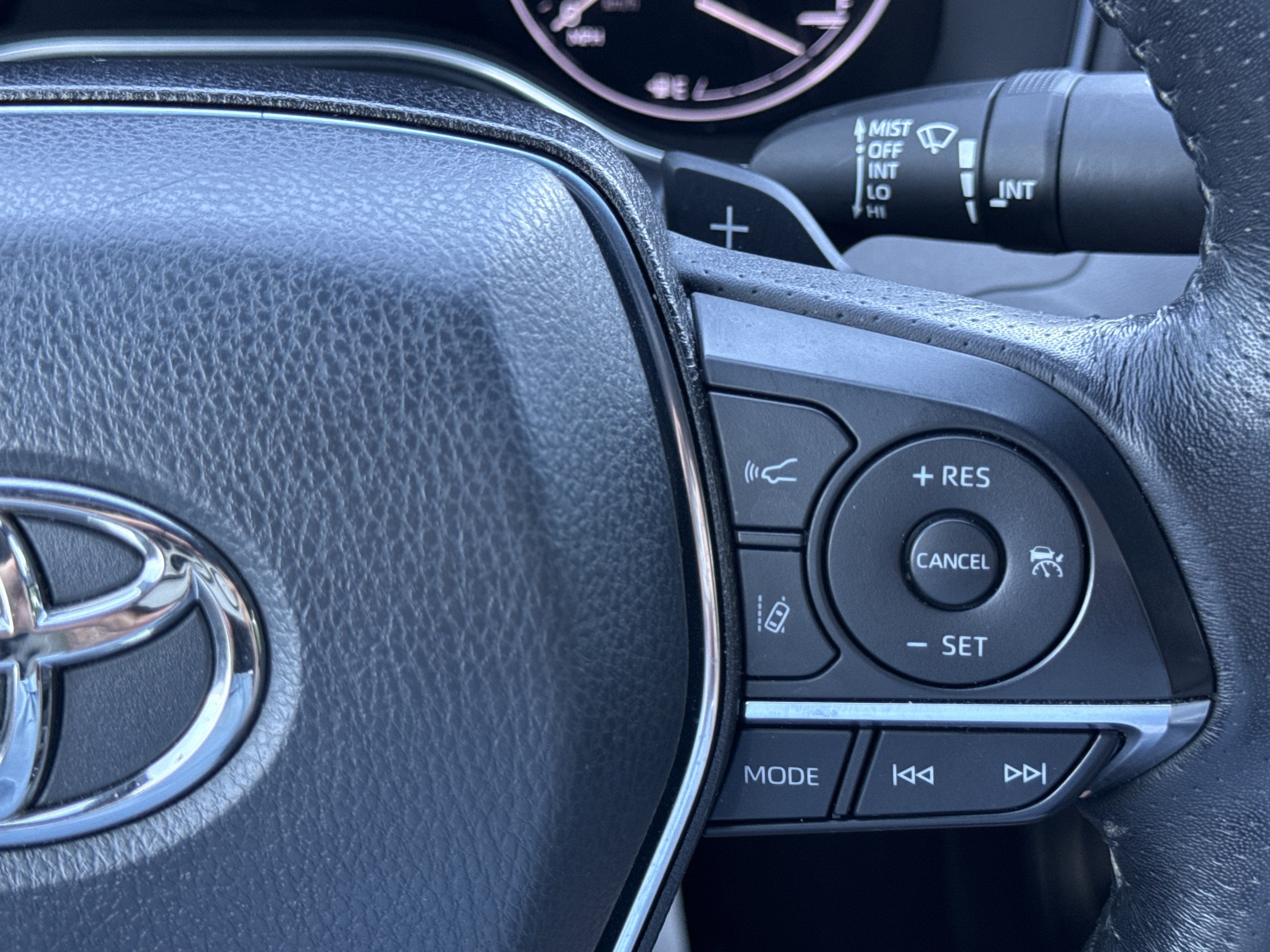 2020 Toyota Avalon Touring