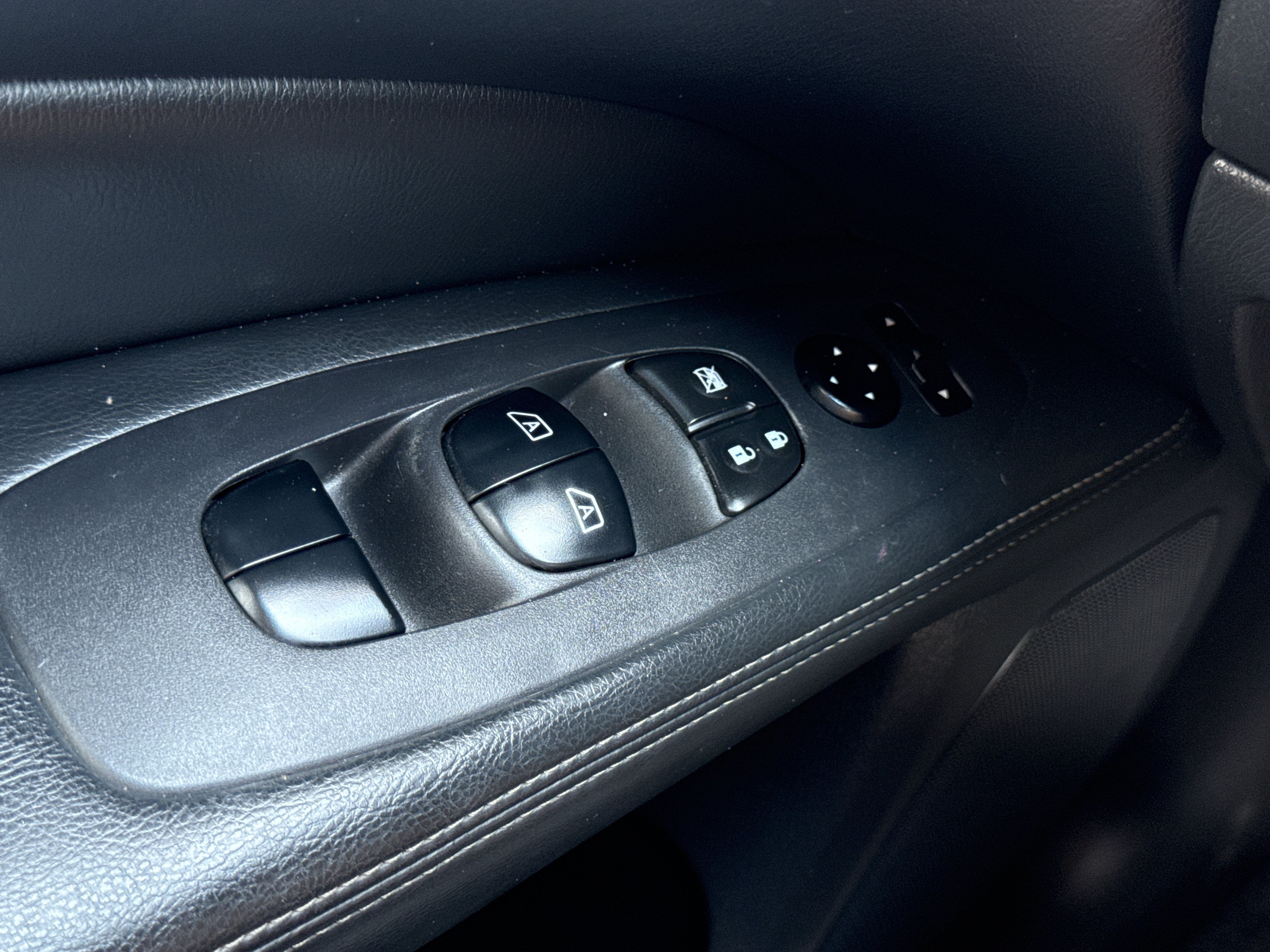 2015 Nissan Pathfinder Platinum