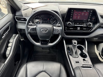 2021 Toyota Highlander XSE