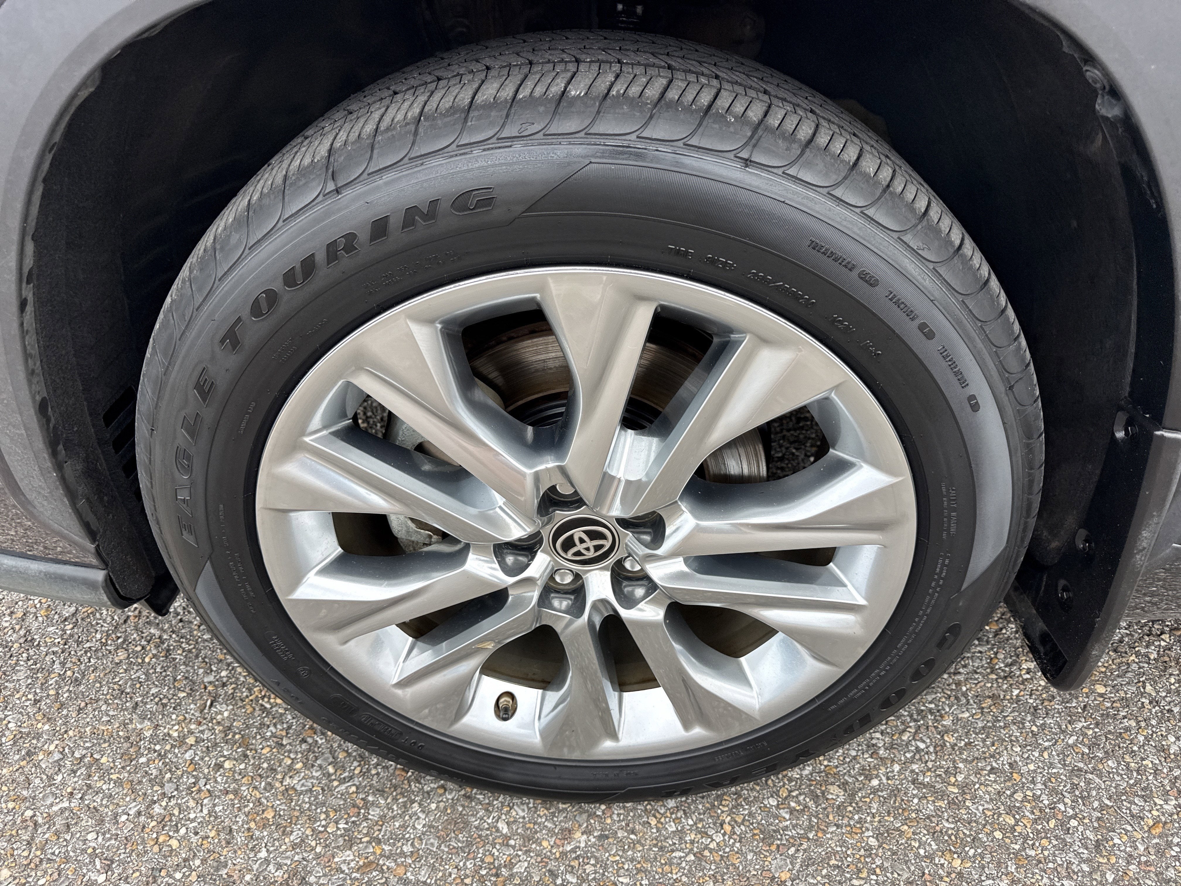 2024 Toyota Highlander Hybrid Limited