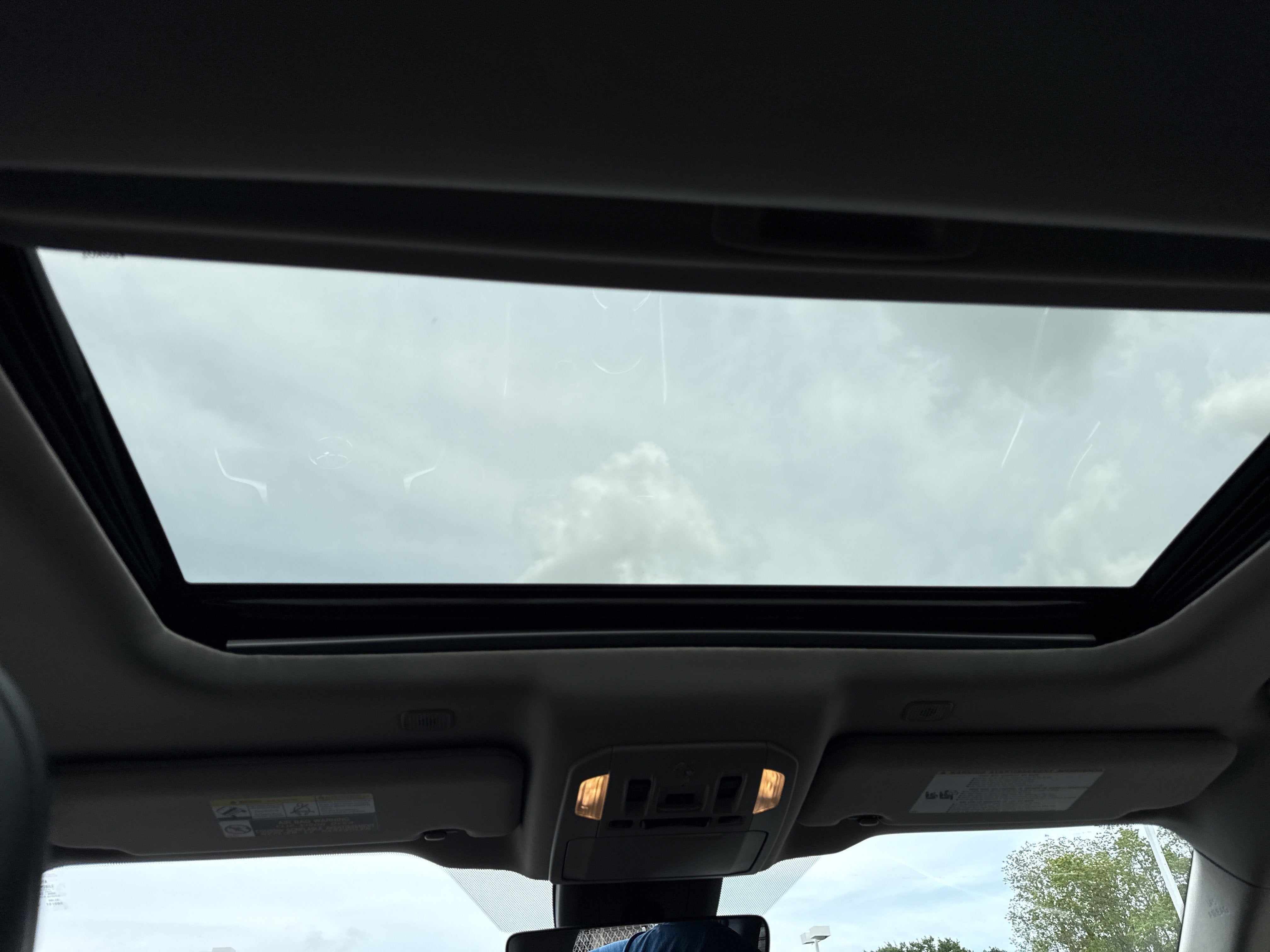 2024 Toyota Highlander Hybrid Limited