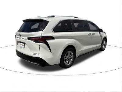 2021 Toyota Sienna Limited