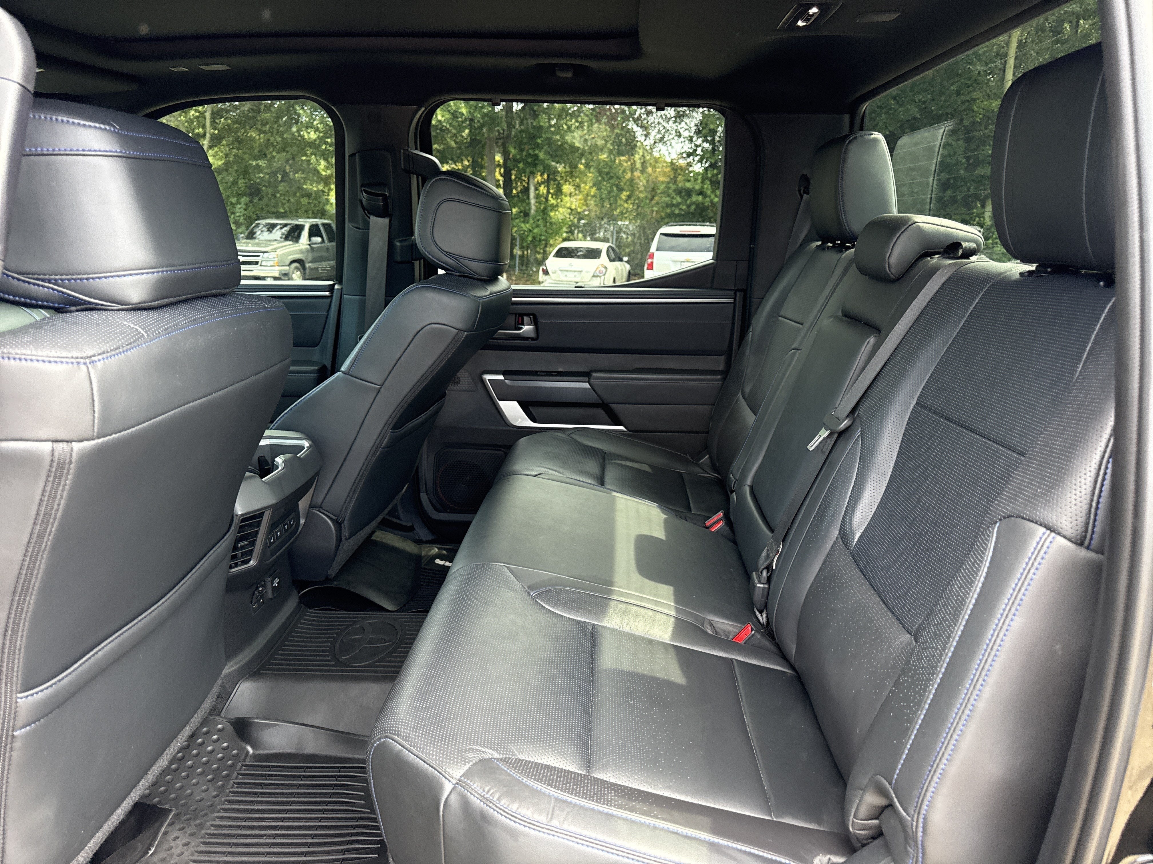 2022 Toyota Tundra 4WD Platinum Hybrid