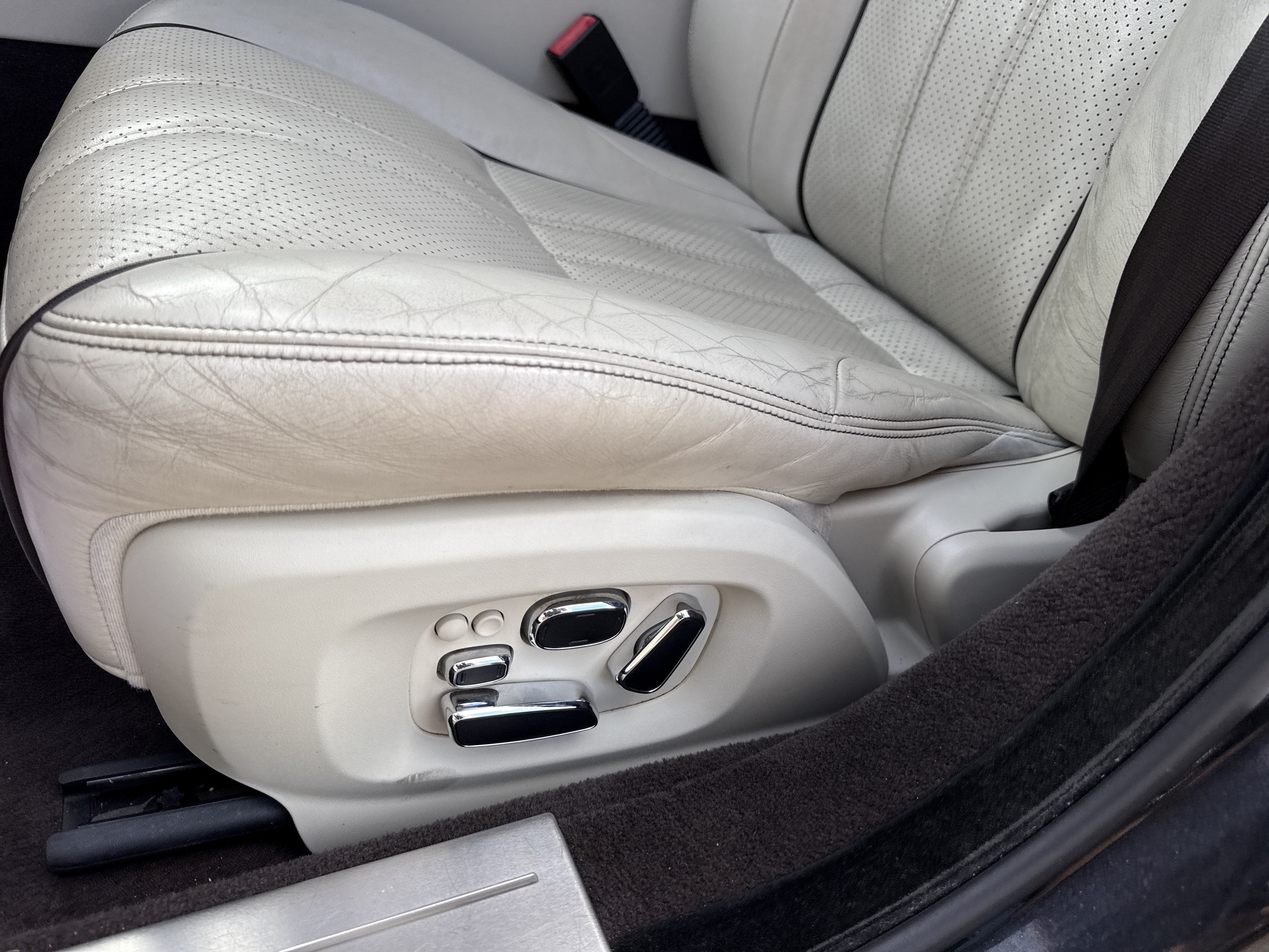 2013 Jaguar XJ XJL Portfolio