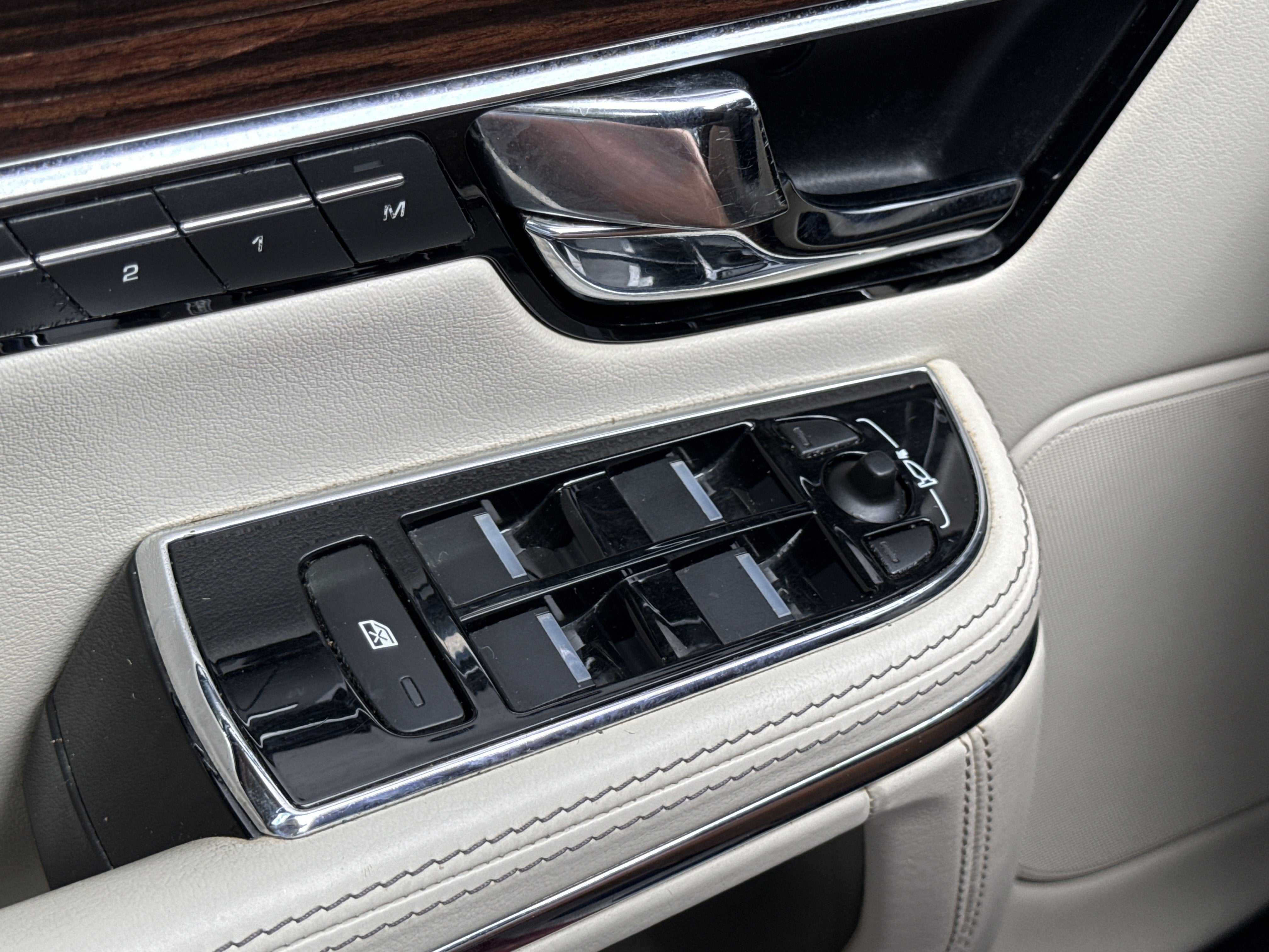 2013 Jaguar XJ XJL Portfolio