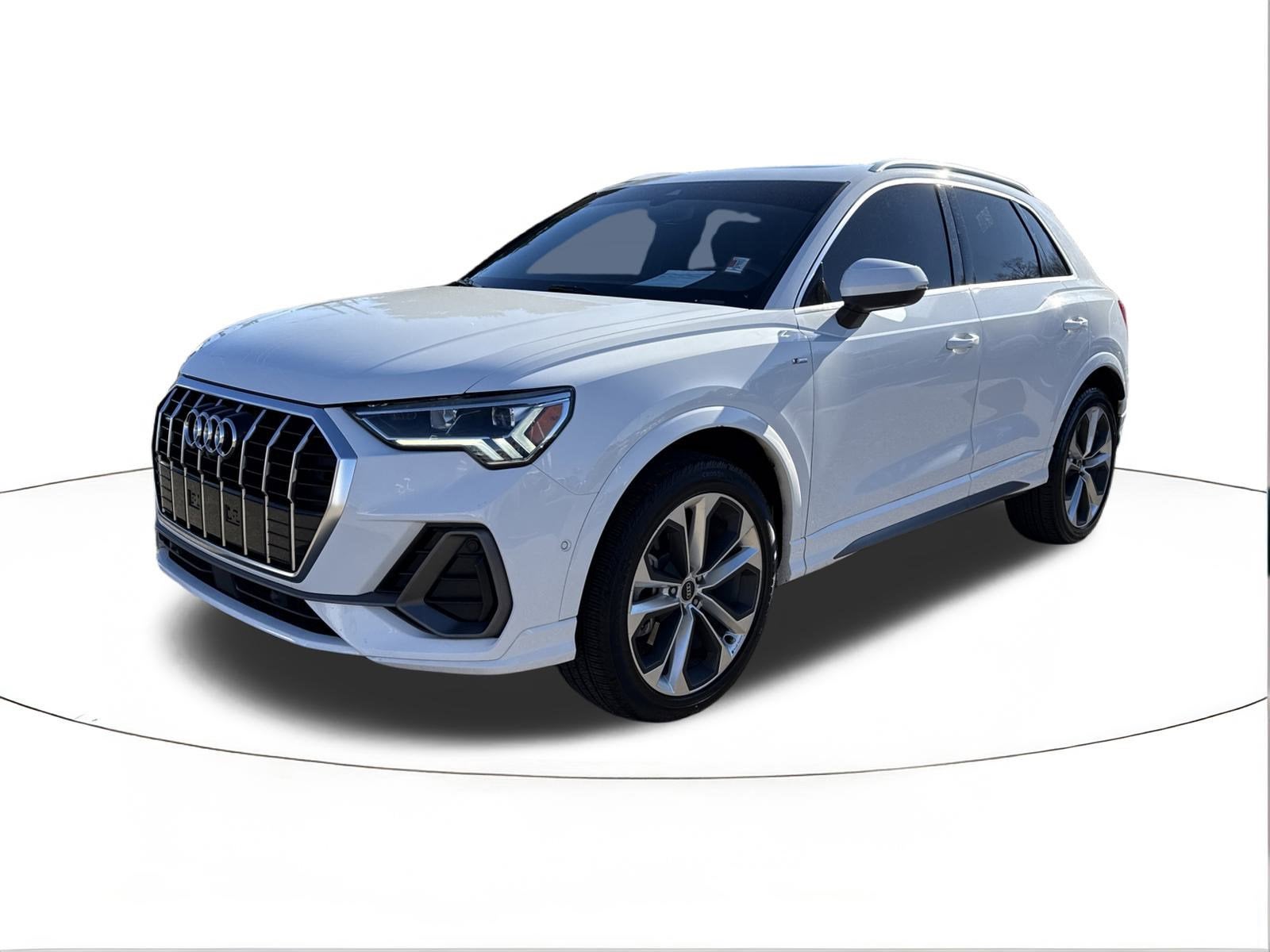 2021 Audi Q3 S line Premium Plus