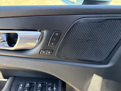 2020 Volvo XC60 Inscription